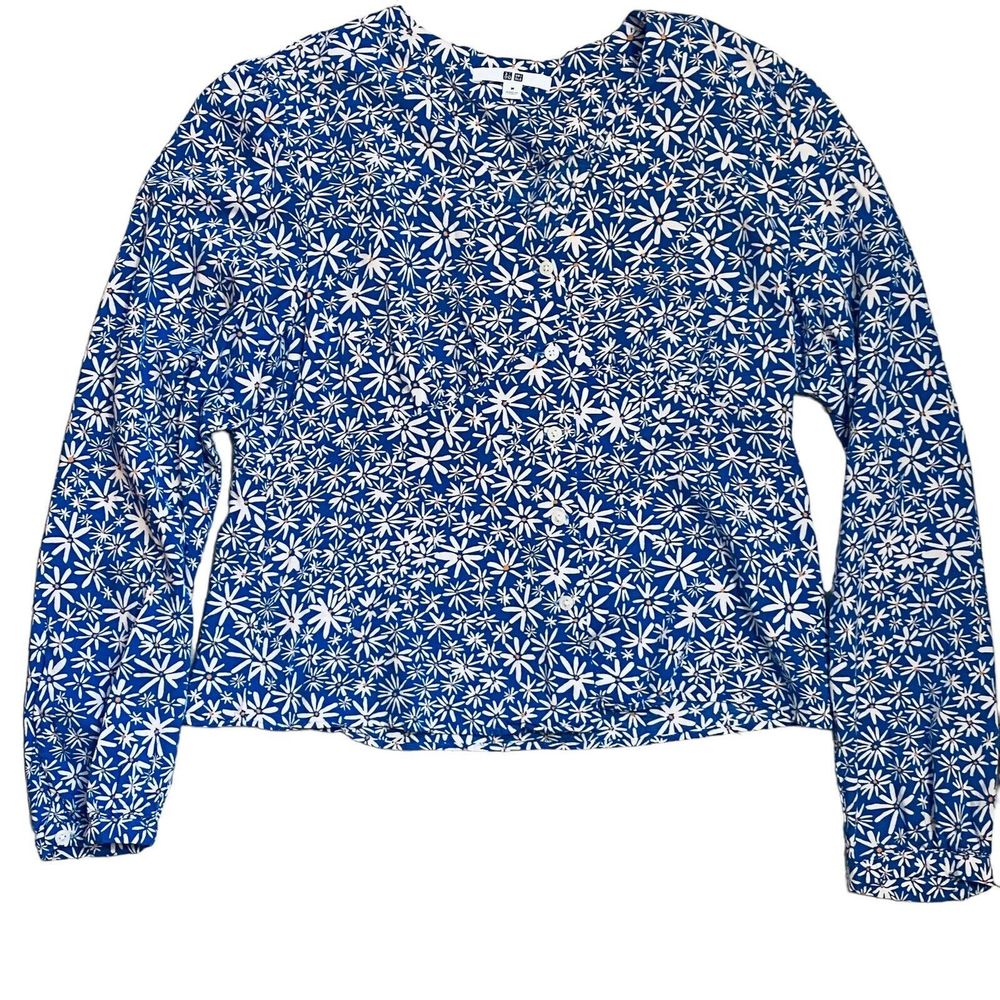Uniqlo Blue Daisy Floral Print Button Front Soft Rayon Blouse Women’s M